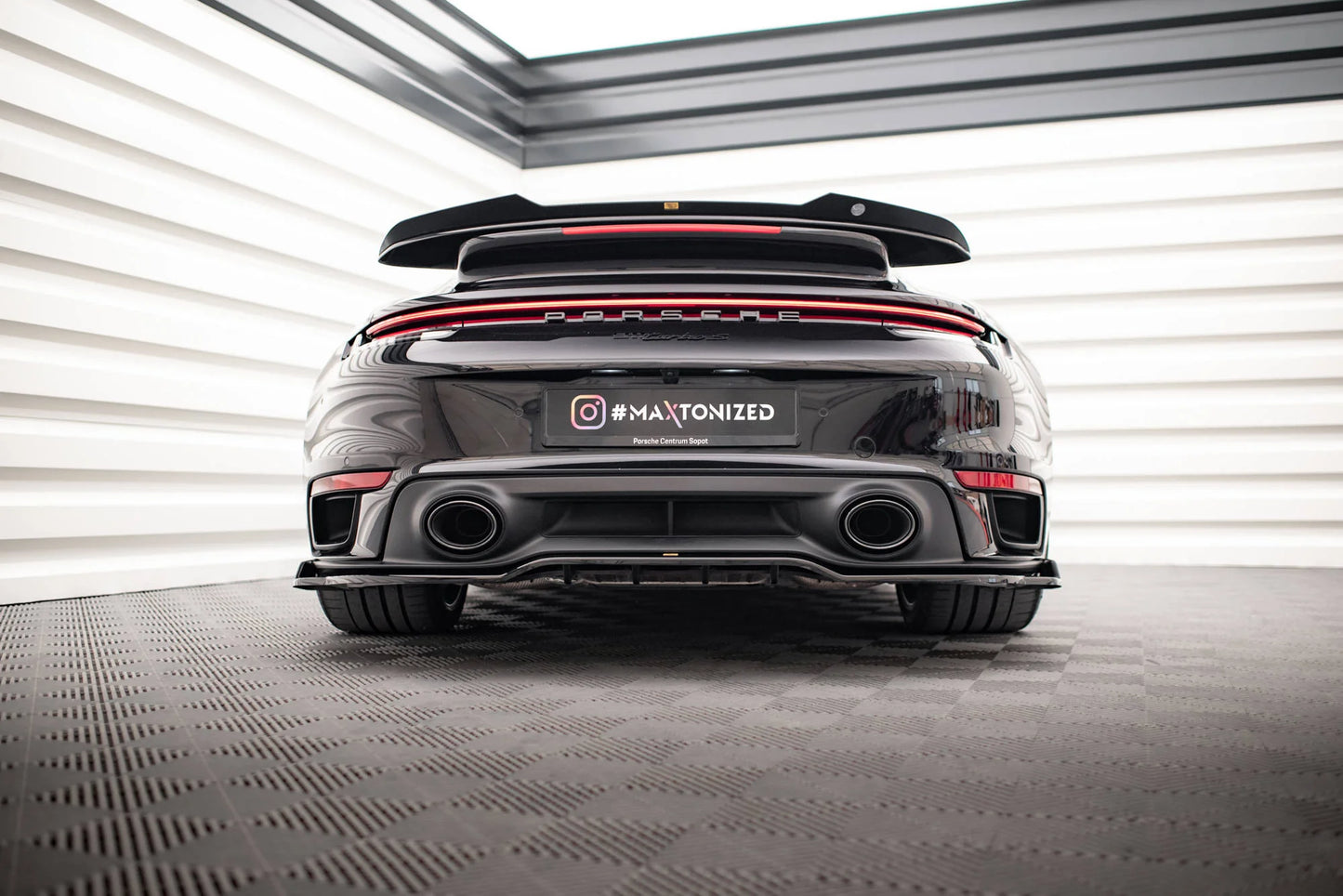 🔥ART.9170 SPLITTER POSTERIORE(CON BARRE VERTICALI PER PORSCHE 911 TURBO S 992🔥