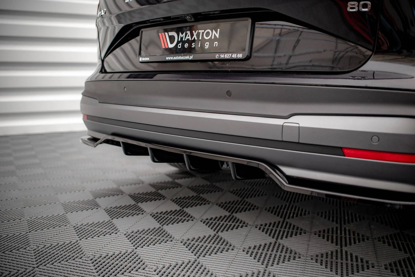 🔥ART.9430 SPLITTER POSTERIORE (CON BARRE VERTICALI) ADATTO PER SKODA ENYAQ iV🔥