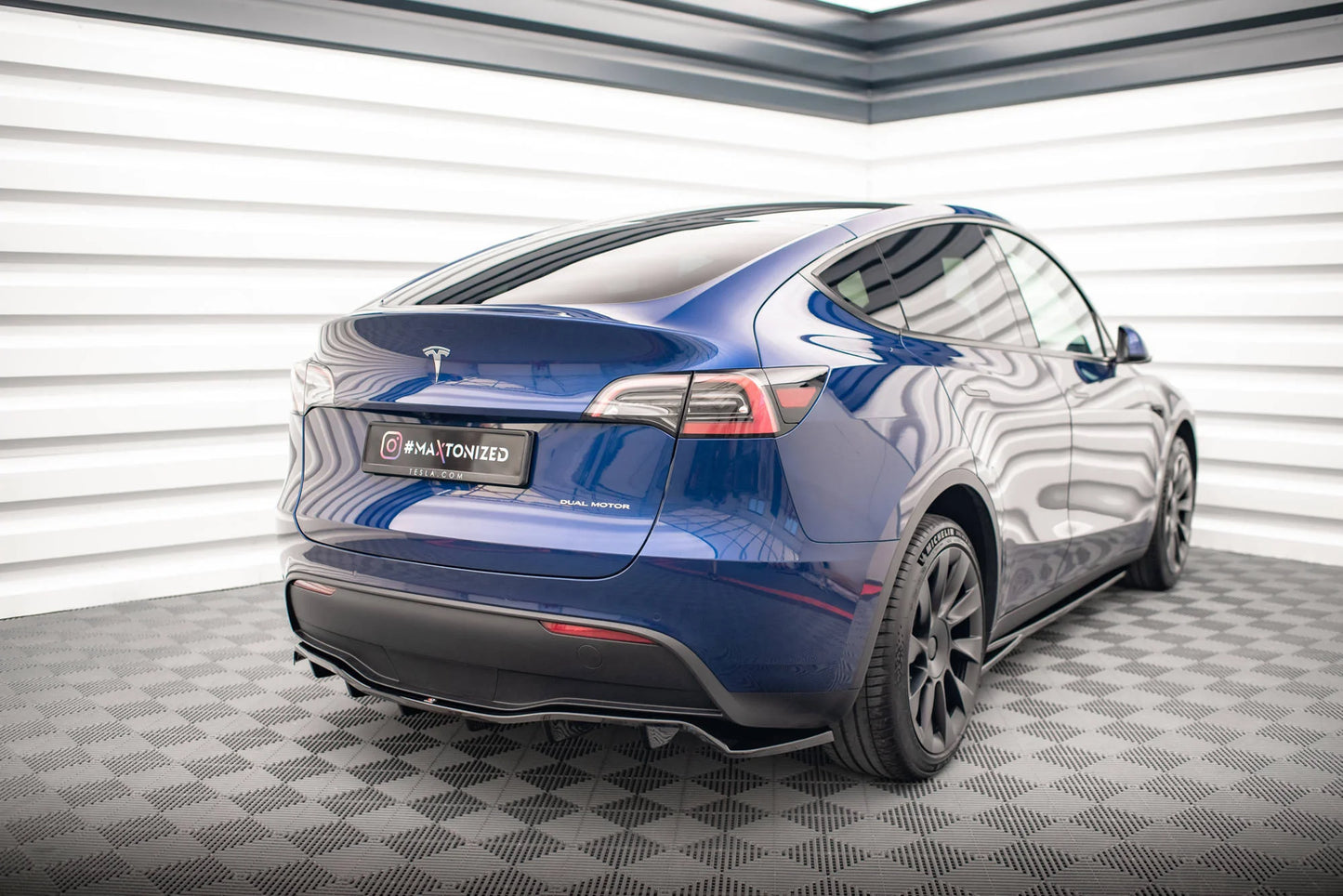 🔥ART.9414 SPLITTER POSTERIORE (CON BARRE VERTICALI) ADATTO PER  TESLA MODEL Y🔥