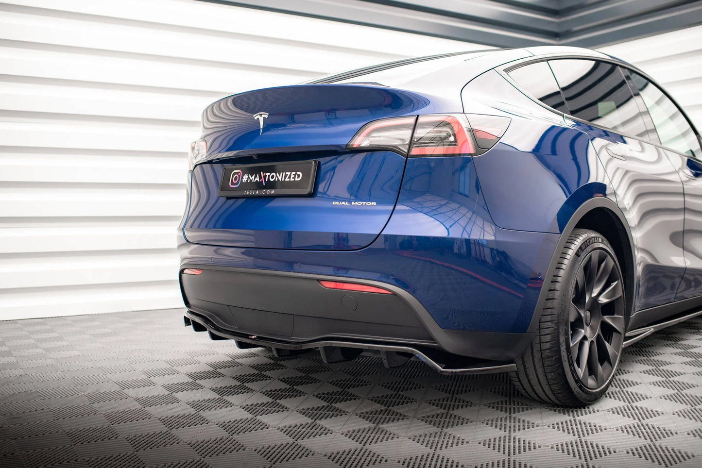 🔥ART.9414 SPLITTER POSTERIORE (CON BARRE VERTICALI) ADATTO PER  TESLA MODEL Y🔥
