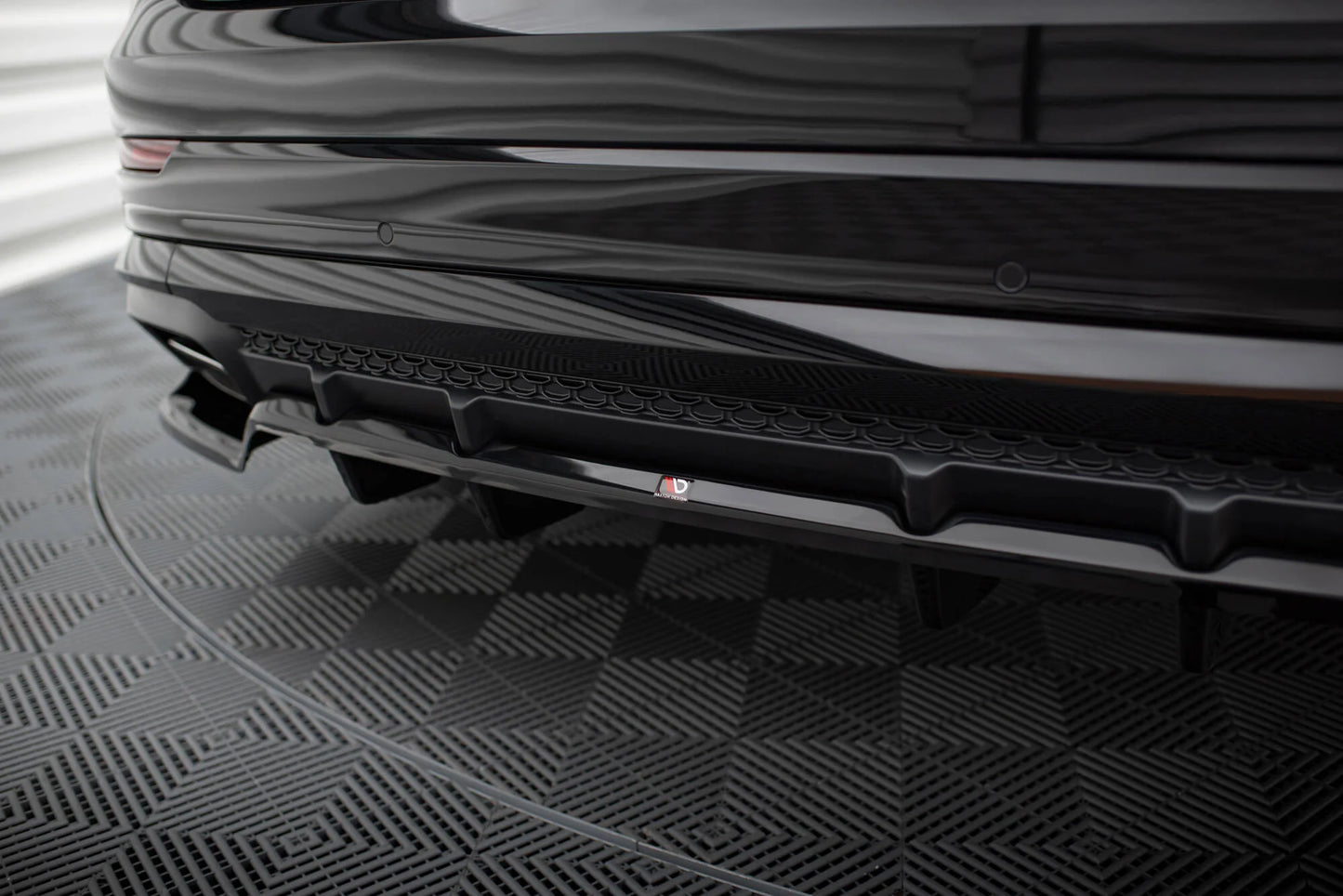 🔥ART.9232 SPLITTER POSTERIORE V.1 ADATTO PER AUDI SQ8/ Q8 S-LINE Mk1 FACELIFT🔥