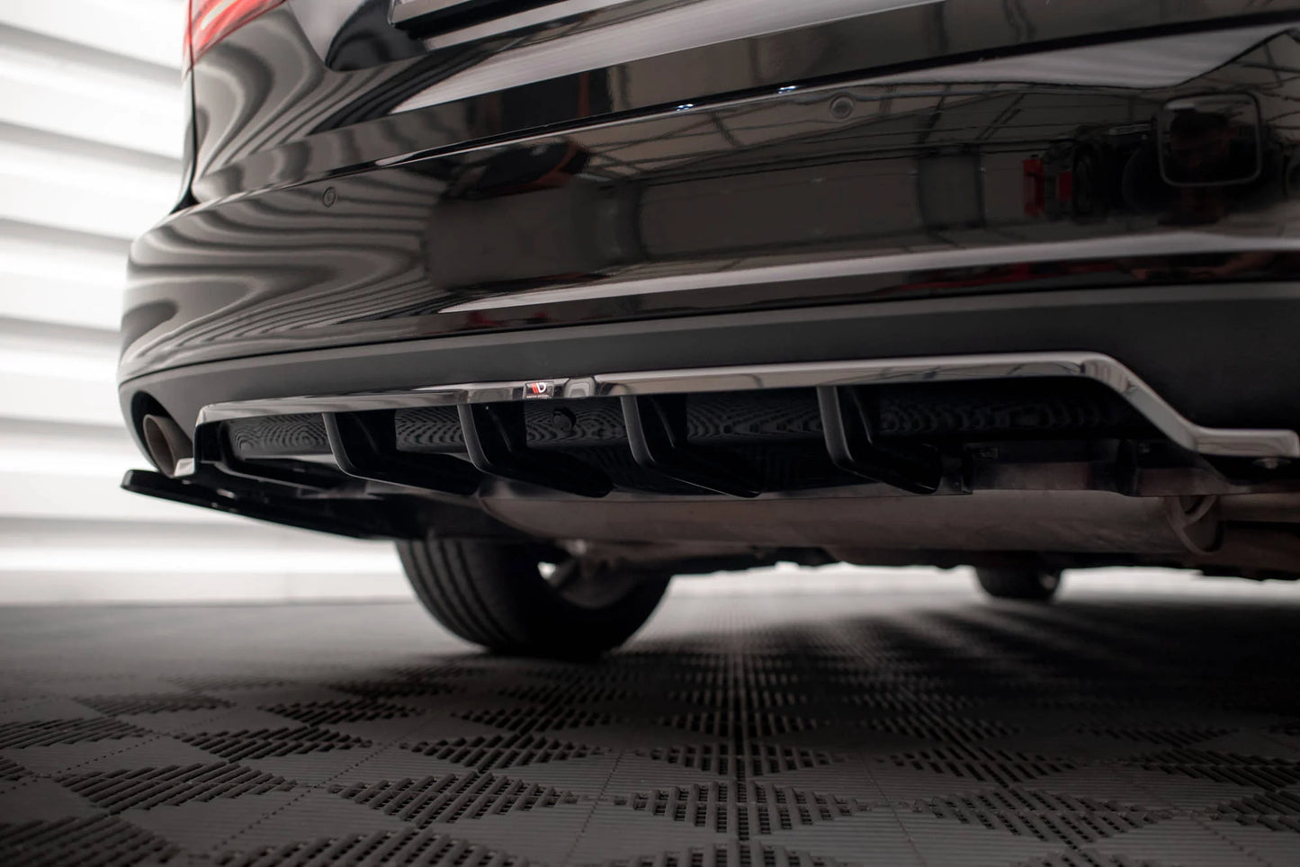 🔥ART.9160 SPLITTER POSTERIORE (CON BARRE VERTICALI) V.2 PER VOLVO V90 Mk2🔥