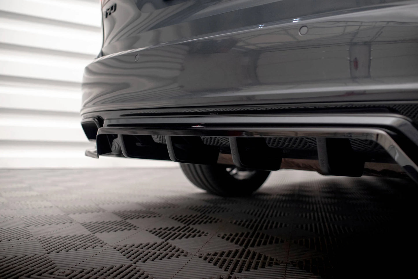 🔥ART.9246 SPLITTER POSTERIORE (CON BARRE VERTICALI) VOLVO V90 / S90 R-DESIGN 🔥