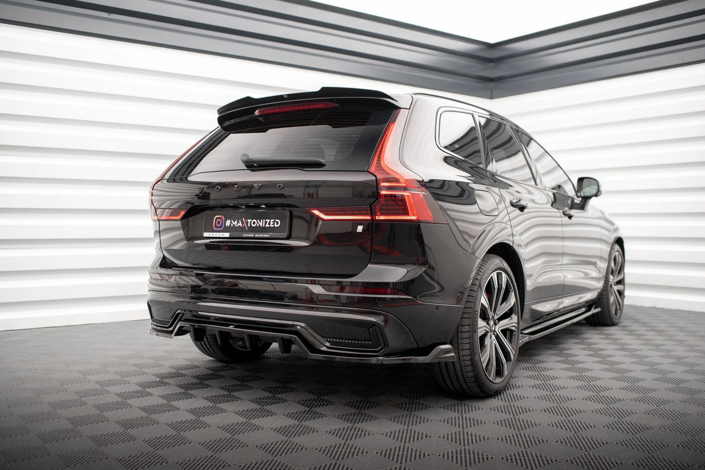 🔥ART.9304 SPLITTER POSTERIORE ADATTO PER VOLVO XC60 R-DESIGN Mk2 FACELIFT🔥