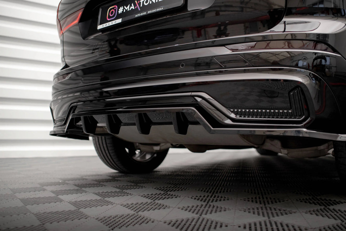 🔥ART.9304 SPLITTER POSTERIORE ADATTO PER VOLVO XC60 R-DESIGN Mk2 FACELIFT🔥