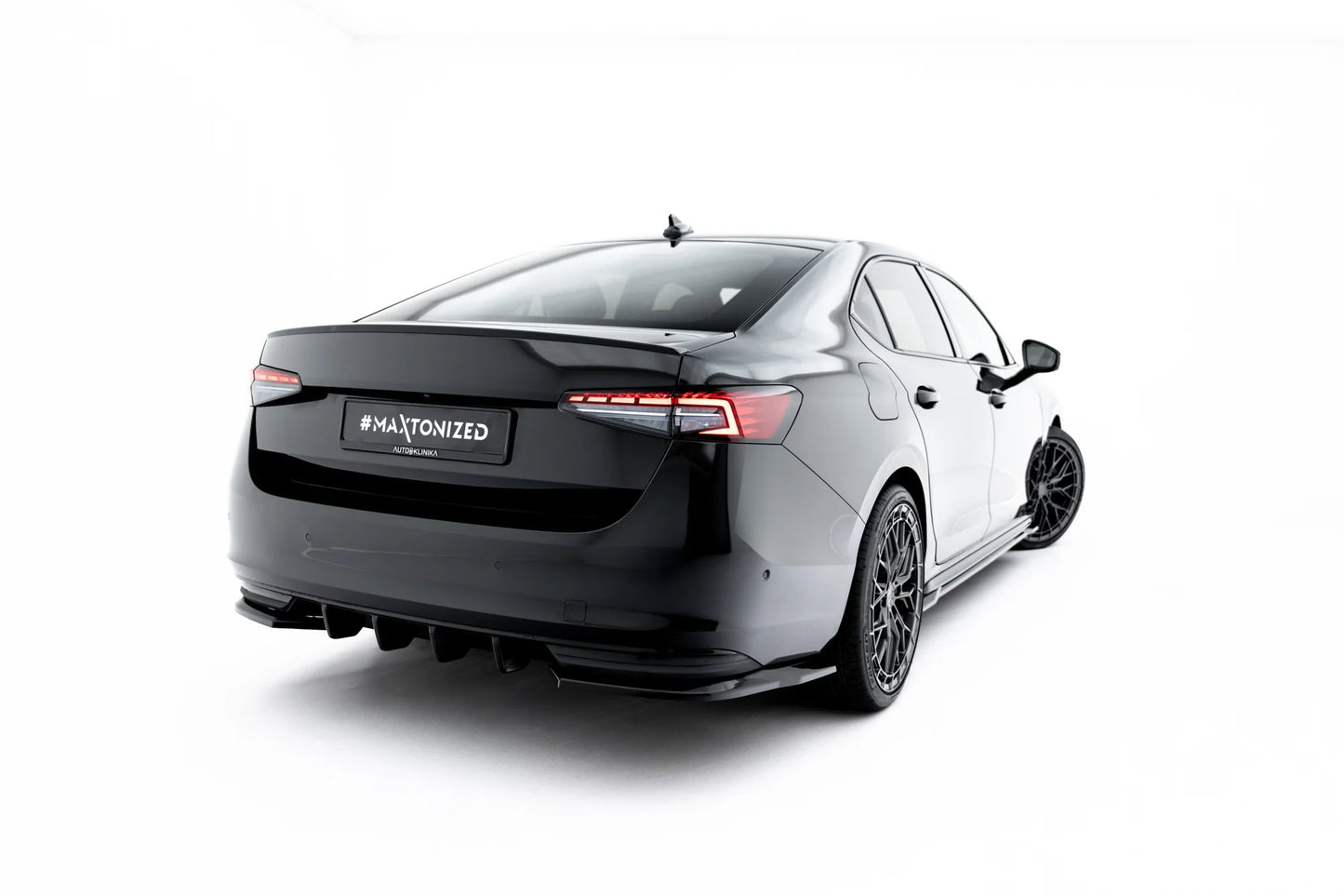 🔥ART.9295 FLAPS LATERALI POSTERIORI V.1 PER SKODA SUPERB SPORTLINE Mk4🔥