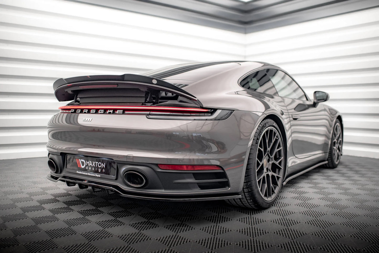 🔥ART.9354 BODYKIT ADATTO PER PORSCHE 911 CARRERA 4S 992🔥
