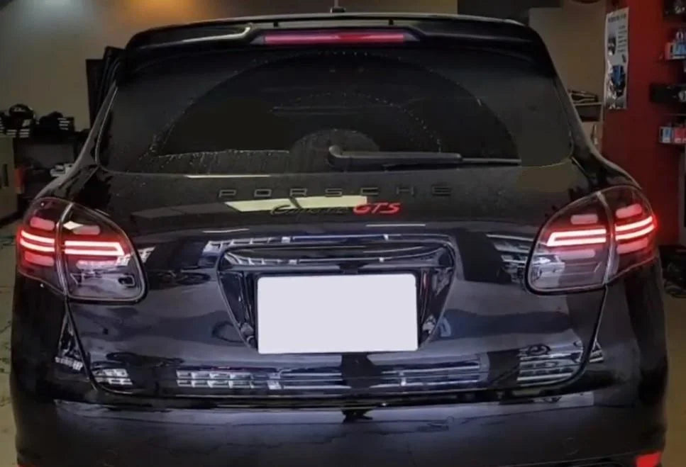 💫ART.4911 Fari Posteriori a Barra LED Fume' SEQ per Porsche Cayenne 2010-2015💫