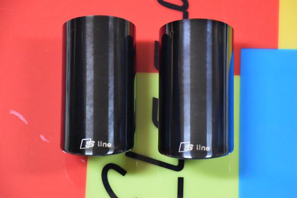 AUDI Q3 2011+ TERMINALI DI SCARICO NERI CON LOGO S LINE ACCIAIO INOX