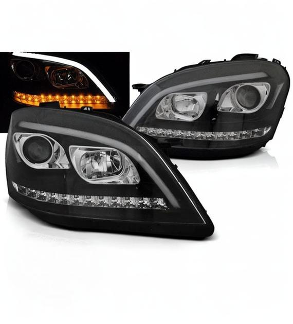 SPLITTER SUITABLE FOR VW GOLF 8 GTI GTD RLINE LOOK GLOSSY BLACK SPORTY DESIGN 