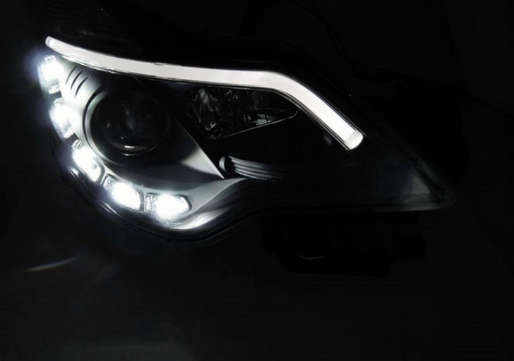BODYKIT E36 + COUPE REAR LIGHTS WITH WHITE INDICATOR