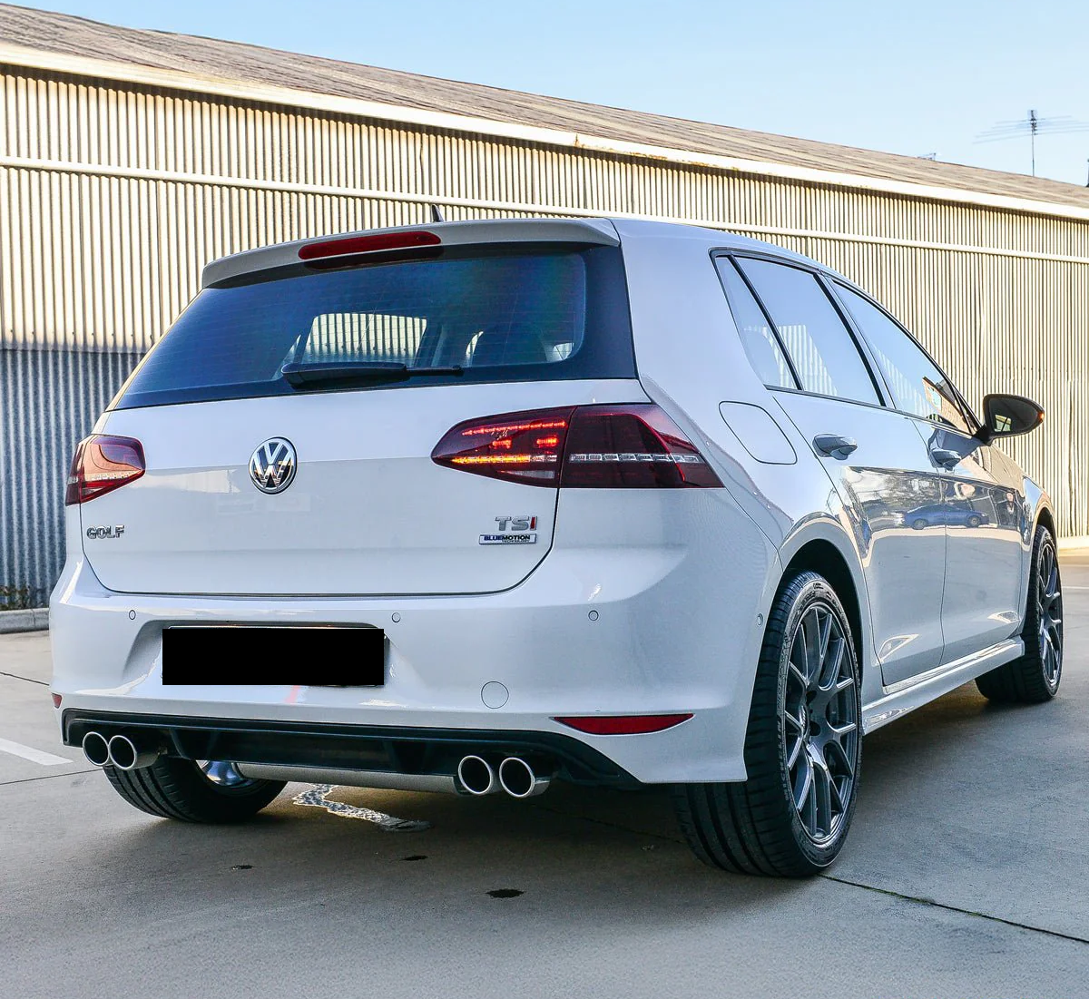 💫ART.7660 Paraurti Posteriore Stile R20 per VW GOLF 7 2013-2017 💫
