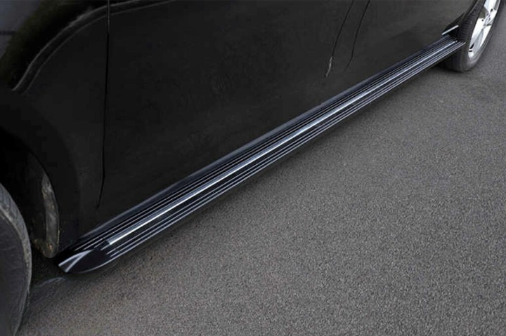 💫ART.7128 Pedane Laterali in Alluminio per Mercedes Classe V 2014-2023 corte💫 (Copia)