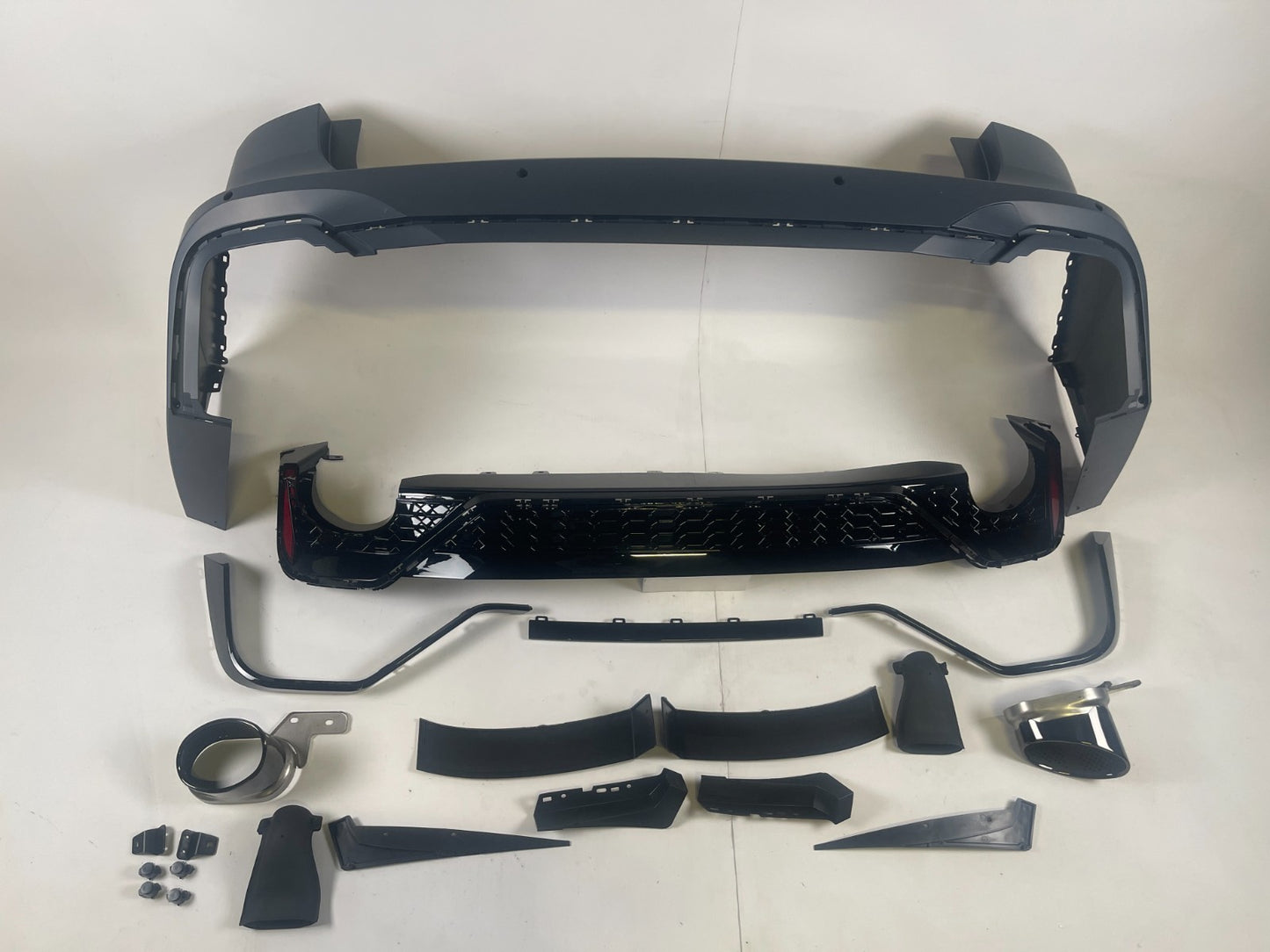 ART.4510 PARAURTI  POSTERIORI  Audi A6 C8 2018+ 2019