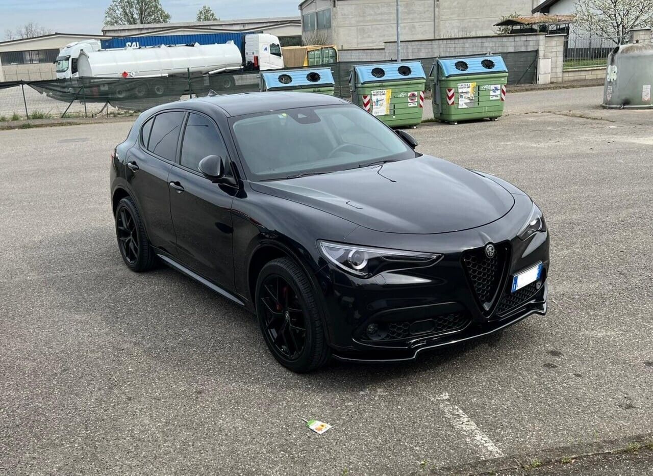 SPLITTER ANTERIORE ADATTO PER ALFA ROMEO STELVIO SPORT NERO LUCIDO 0233