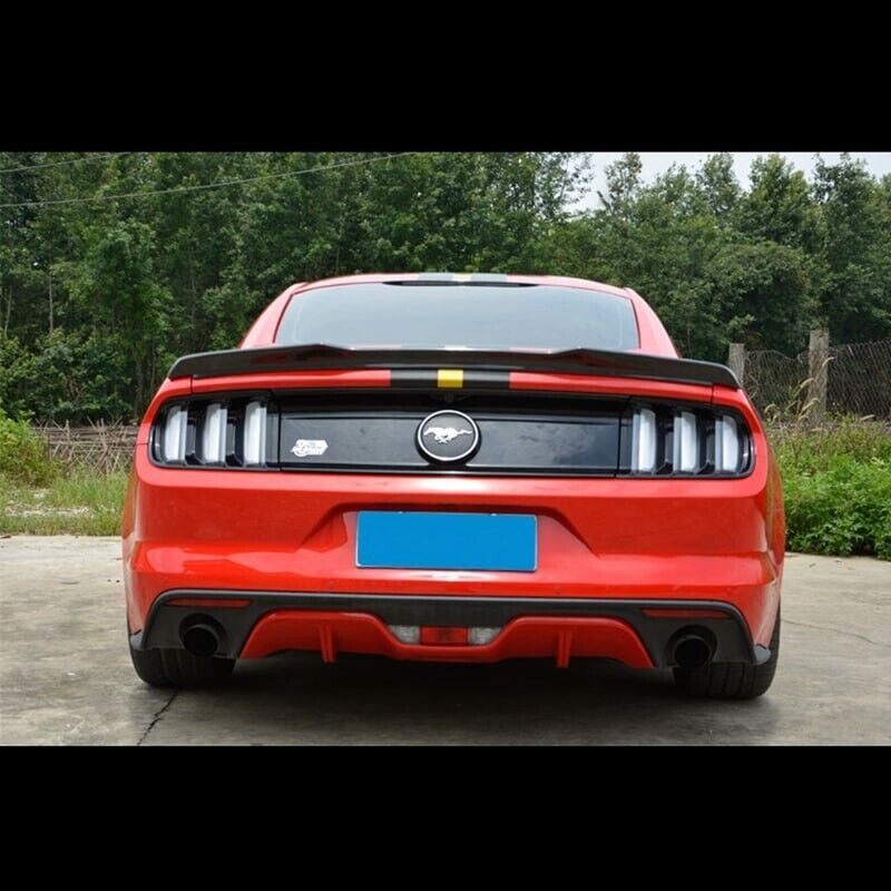 SPOILER ADATTO PER FORD MUSTANG COUPE 2014-2020 LOOK PERFORMANCE NERO LUCIDO