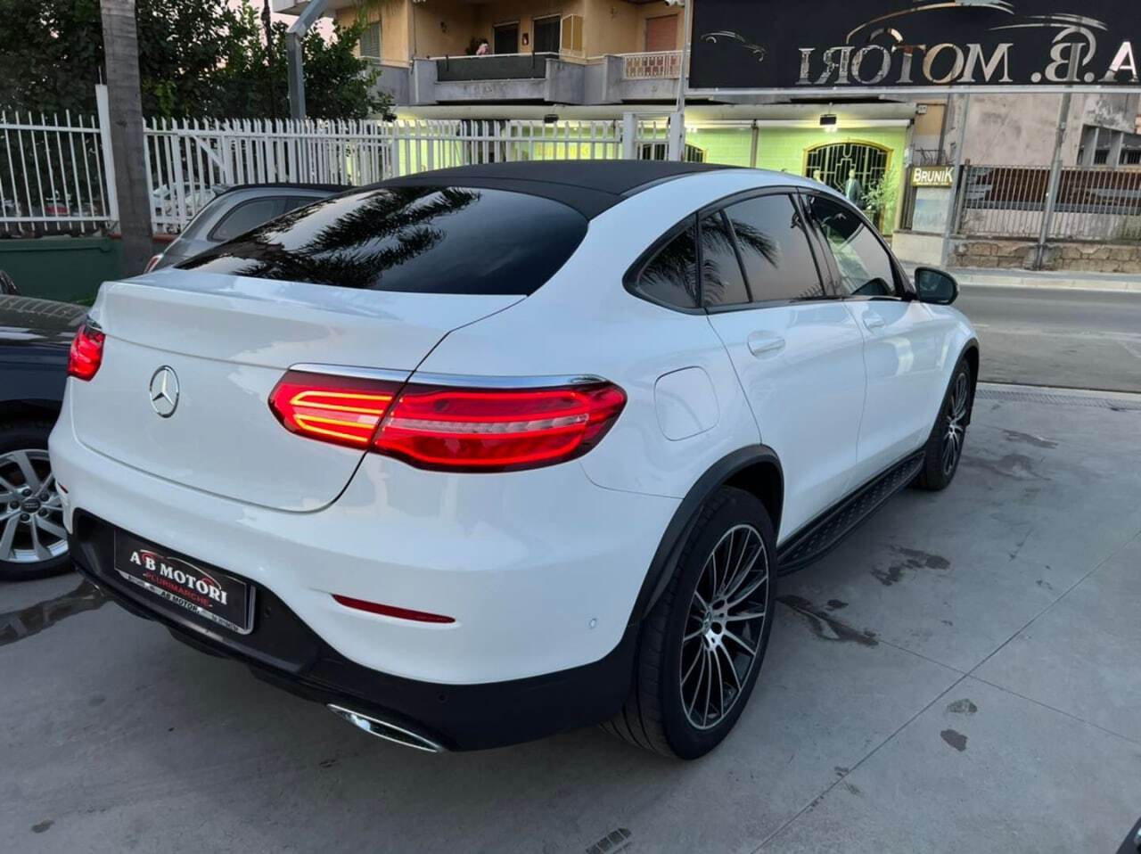 PEDANE LATERALI SOTTOPORTA PER MERCEDES GLC X253 C253 COUPE SUV NERO AMG black 0