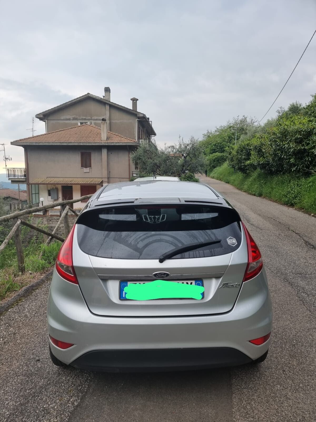 SPOILER TETTO ADATTO PER FORD FIESTA MK7 2008-2017 LOOK ST NERO LUCIDO + 3° STOP