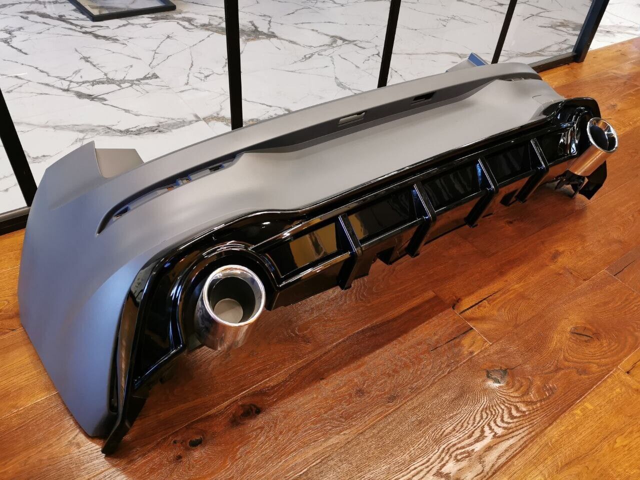 PARAURTI POSTERIORE ADATTO PER VW GOLF 8 2020+ LOOK GOLF 8 GTI DESIGN SPORTIVO