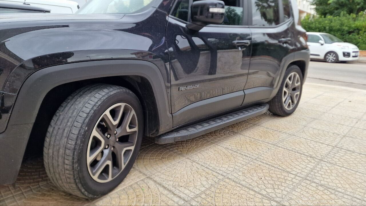PEDANE LATERALI ADATTE PER JEEP RENEGADE DESIGN SPORTIV LOOK NERO