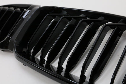 PARAURTI ANTERIORE, ADATTO PER BMW SERIE 5 F10 F11 2011-2017 LOOK BMW M5 2020