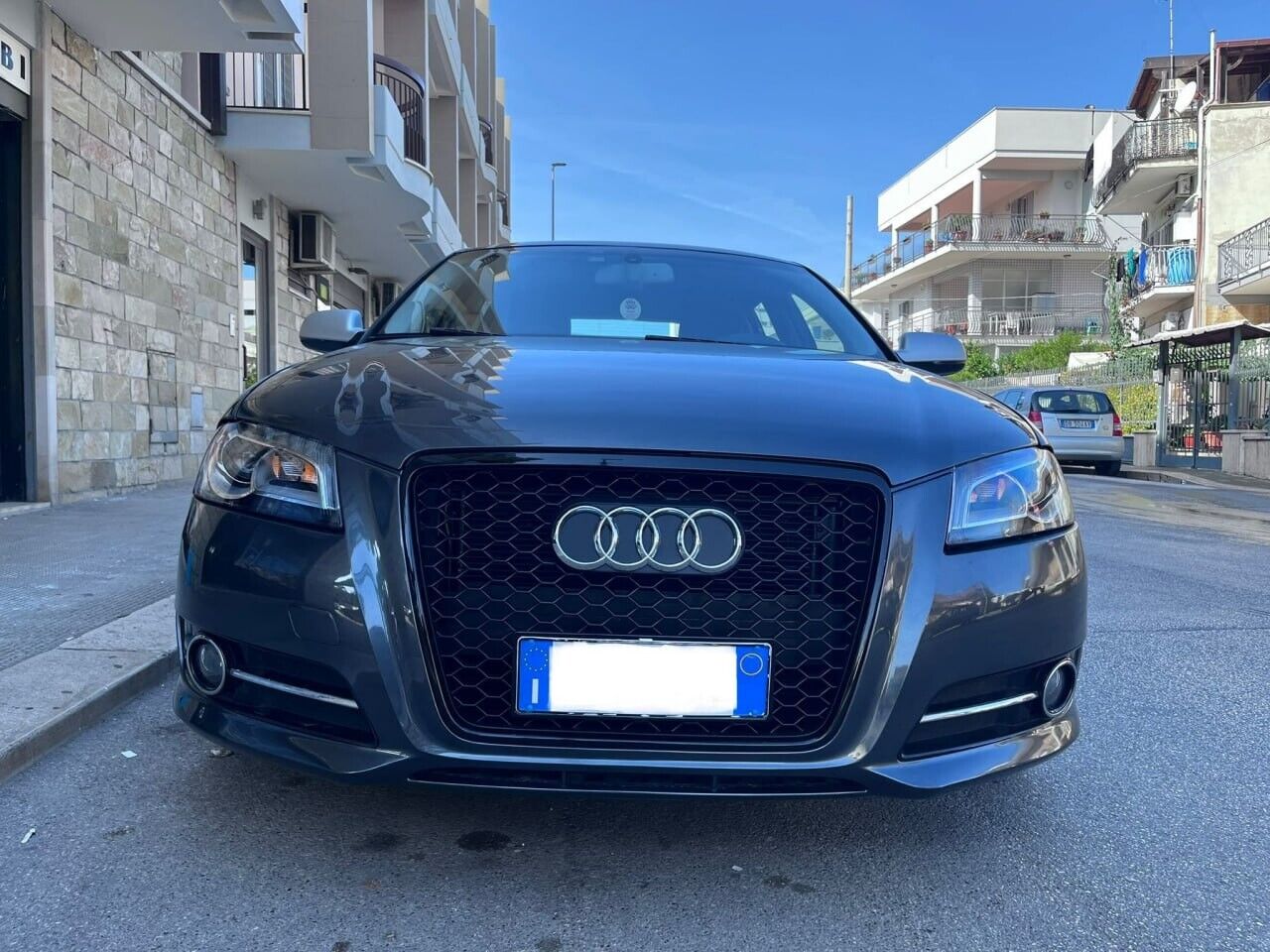 GRIGLIA ADATTA PER AUDI A3 8P 2008-2012 LOOK RS3 NERA DESIGN SPORTIVO