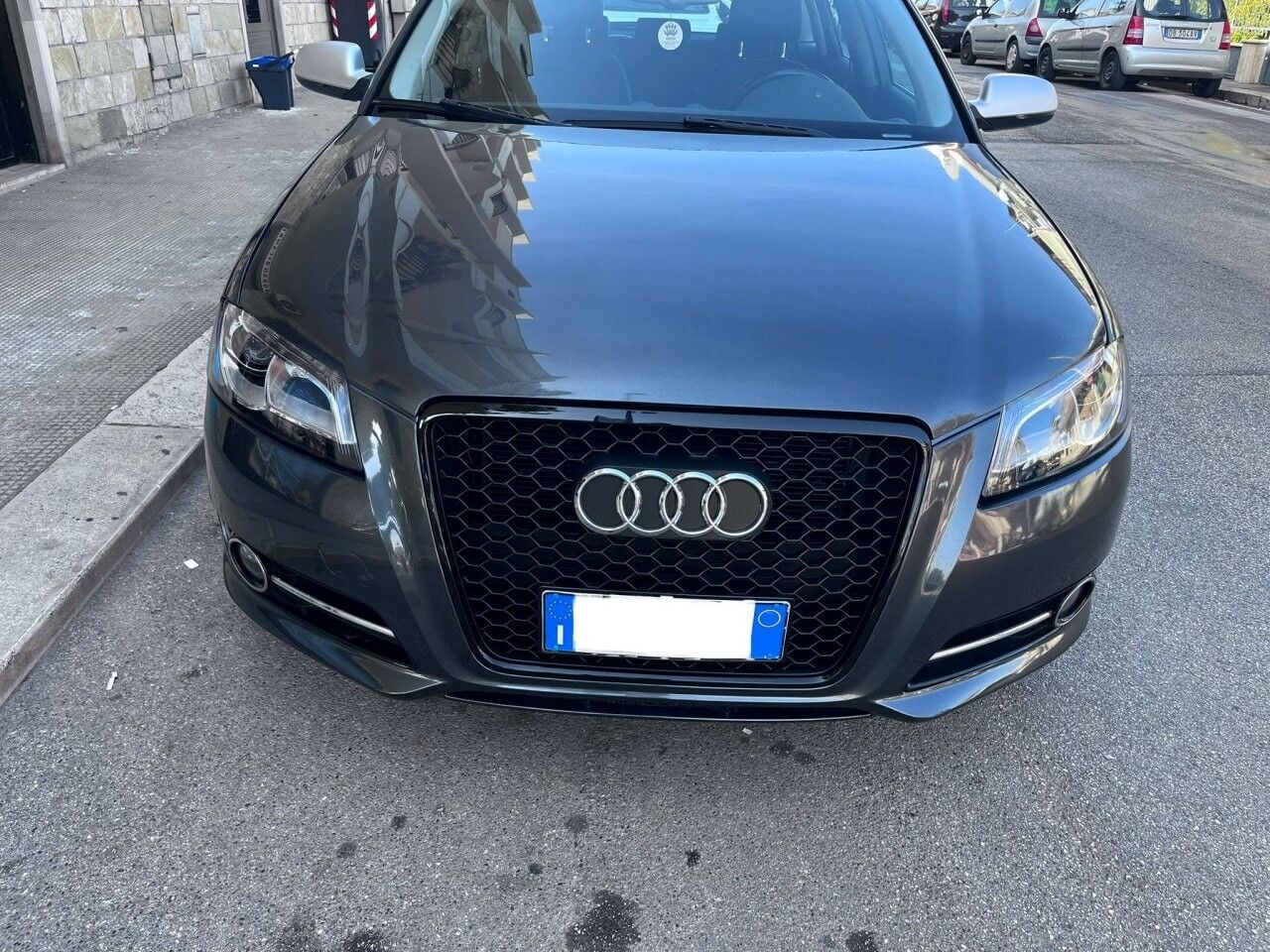 GRIGLIA ADATTA PER AUDI A3 8P 2008-2012 LOOK RS3 NERA DESIGN SPORTIVO