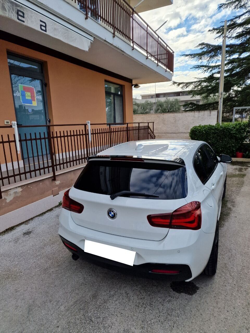 BMW 1 SERIES F20 F21 2011-2019 M SPORT GLOSS BLACK ROOF REAR SPOILER 05