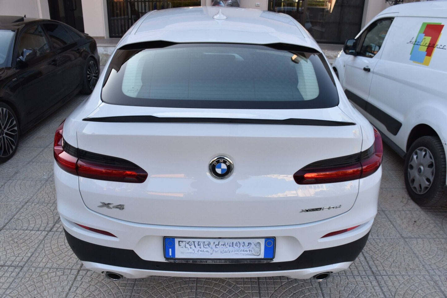 SPOILER BAGAGLIAIO ADATTO PER BMW X4 G02 2018+ LOOK M COMPETITION NERO LUCIDO