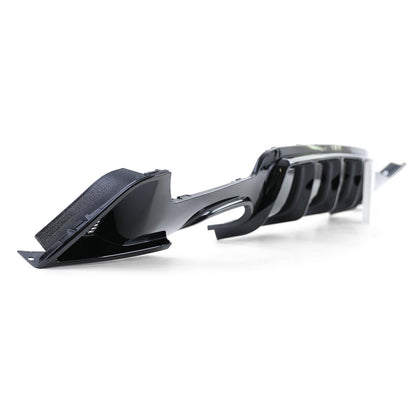 Diffusore posteriore performance lucido doppio tubo adatto per BMW SERIE 4