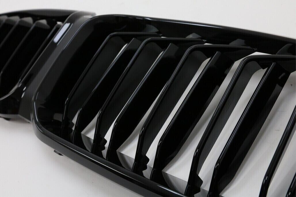 PARAURTI ANTERIORE, ADATTO PER BMW SERIE 5 F10 F11 2011-2017 LOOK BMW M5 2020