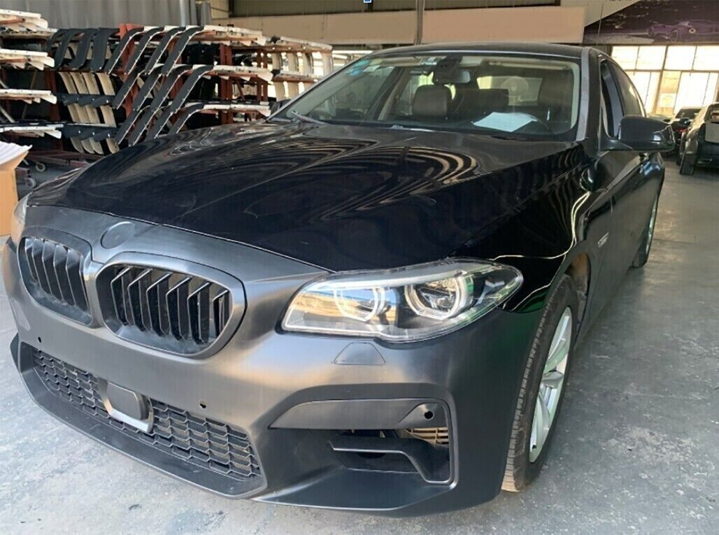 PARAURTI ANTERIORE, ADATTO PER BMW SERIE 5 F10 F11 2011-2017 LOOK BMW M5 2020