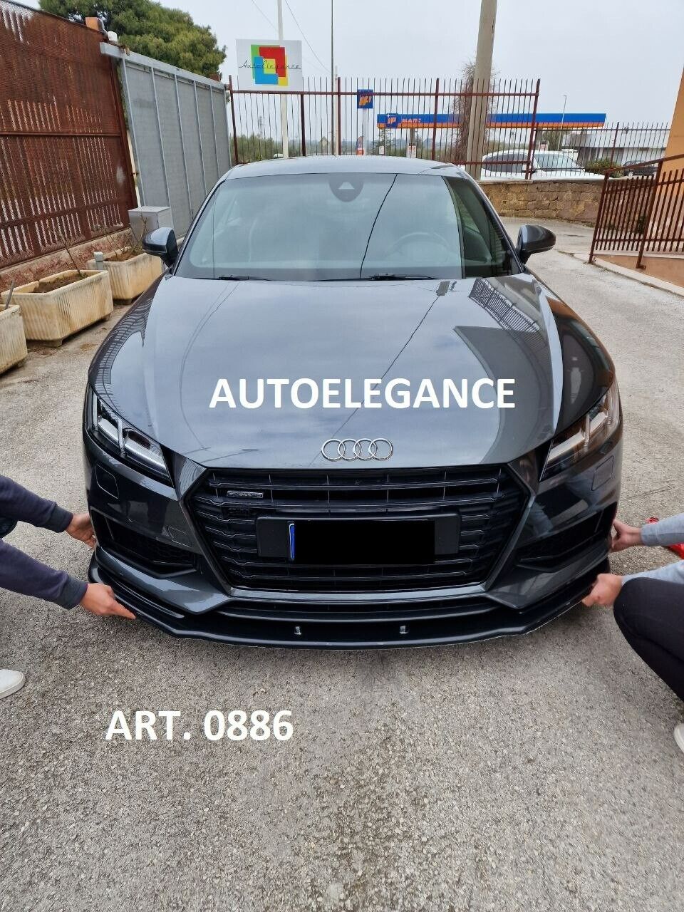 SPLITTER ANTERIORE PER AUDI TT FV MK3 2015+ ADATTO A PARAURTI RS NERO LUCIDO ABS