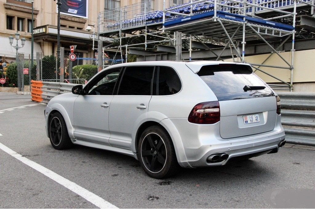 BODYKIT SUITABLE FOR Porsche Cayenne MK2 957 2007-2010