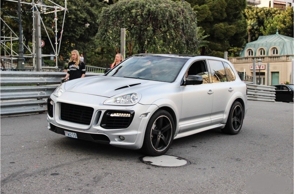 BODYKIT SUITABLE FOR Porsche Cayenne MK2 957 2007-2010
