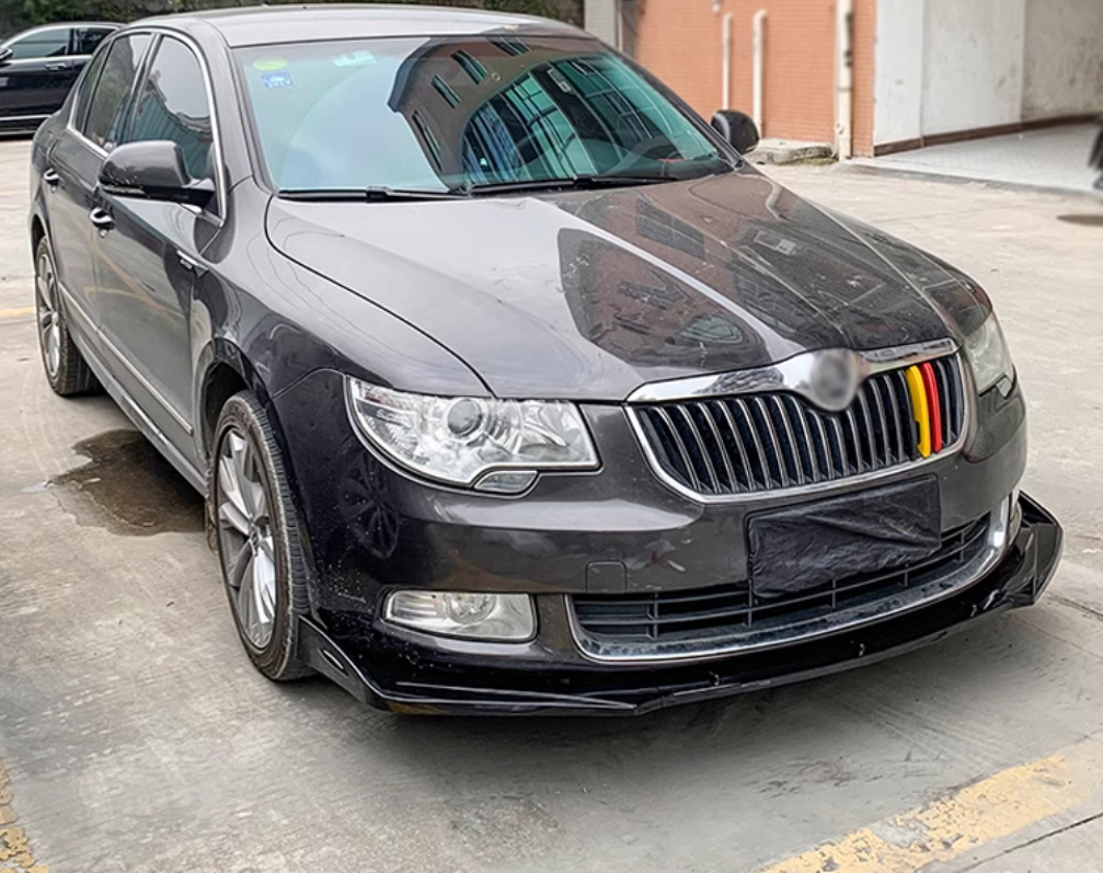 🤩FRONT SPLITTER SUITABLE FOR SKODA SUPERB B6 CARBON BLACK🤩