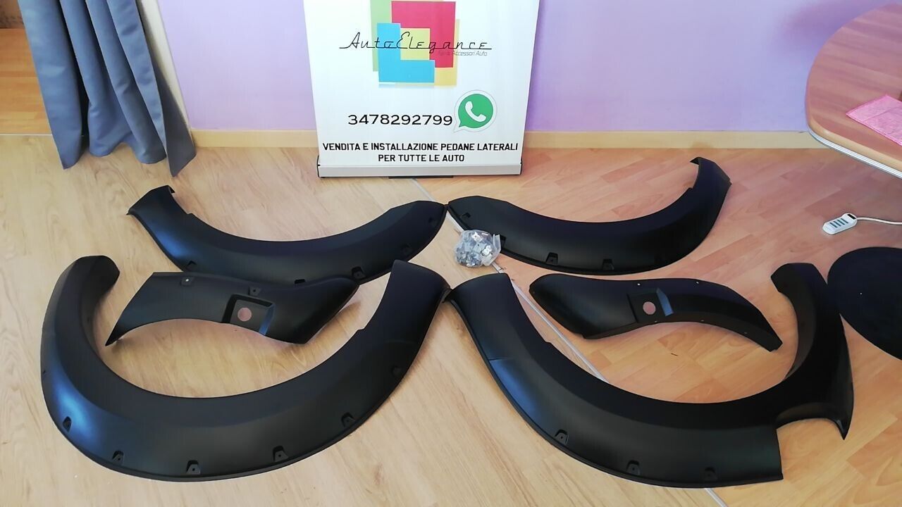 ✔️PARAFANGHI ADATTI PER FORD RANGER T8 2019-2022 NERO OPACO CON FORO SENSORE✔️