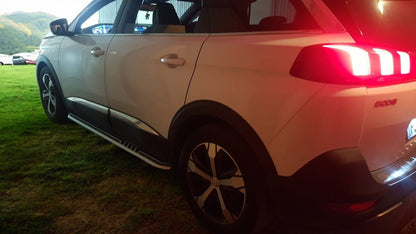 ✨PEDANE LATERALI ANTISCIVOLO IN ALLUMINIO ADATTI PER PEUGEOT 5008 2017-2022😍