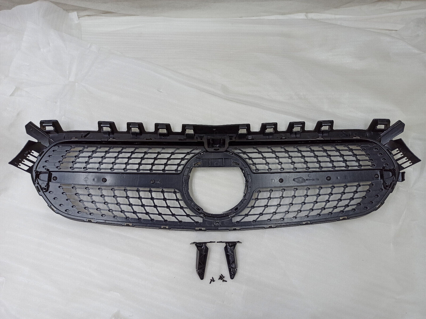 ⭐DIAMOND GRILLE SUITABLE FOR MERCEDES B-Class W247 2019⭐