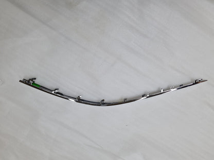 💎LEFT bumper protection bar SUITABLE FOR Audi A8 D5 2018 - 2021💎