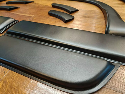 🔥PROTECTION KIT + MUDGUARDS SUITABLE FOR DACIA DUSTER 2010-2017 MATT BLACK🔥