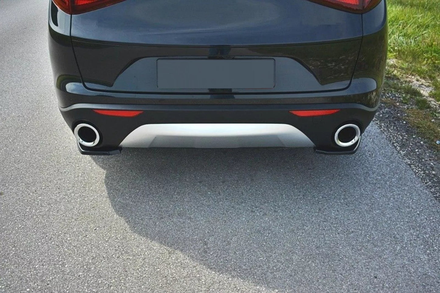 ⭐Alette divisorie laterali posteriore per Alfa Romeo Stelvio 949 2016-2020 Nero⭐