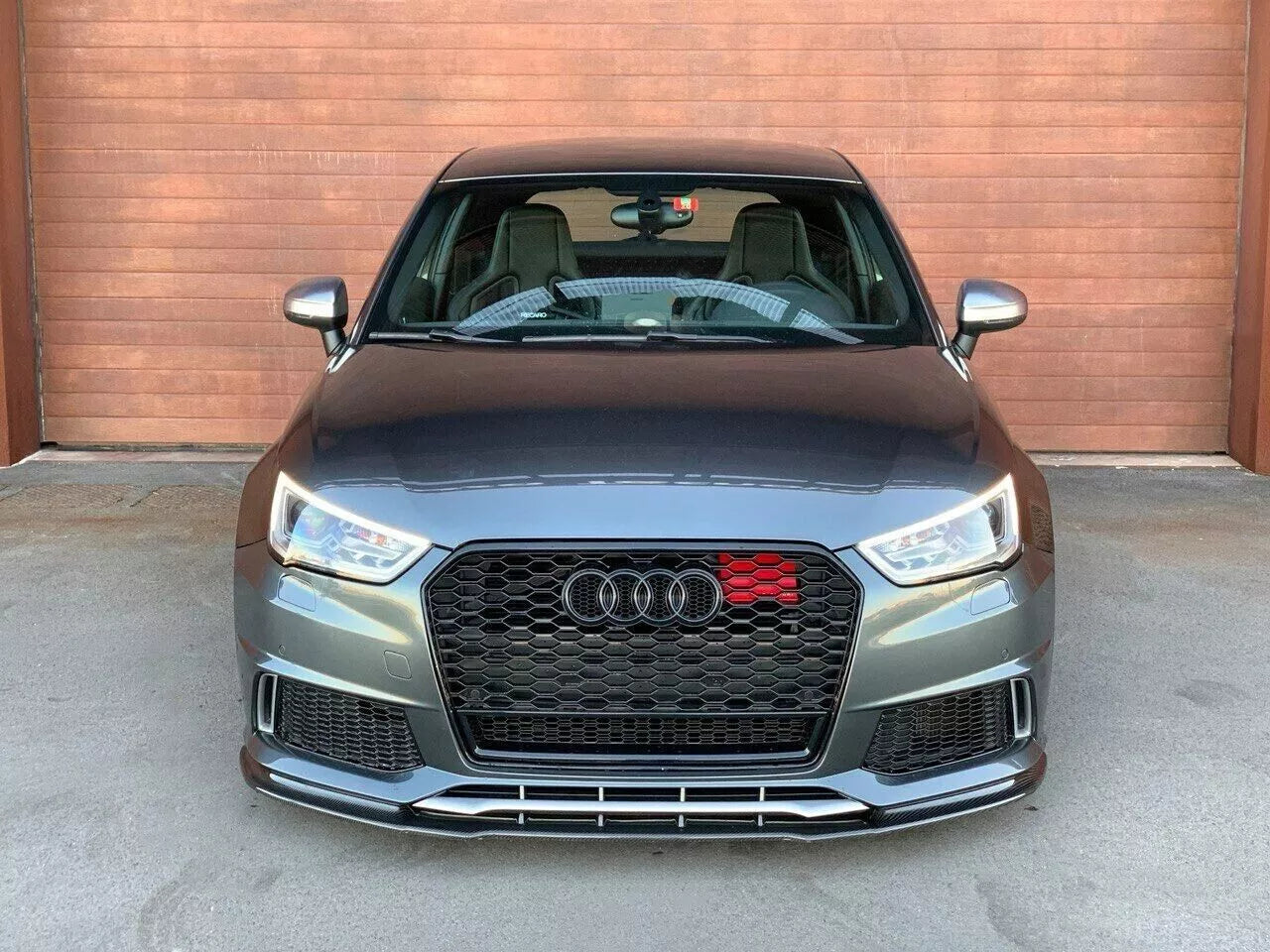 💎GRIGLIA ADATTO PER AUDI A1 8X LIFT 2016-2018 LOOK RS1 QUATTRO NERO LUCIDO💎