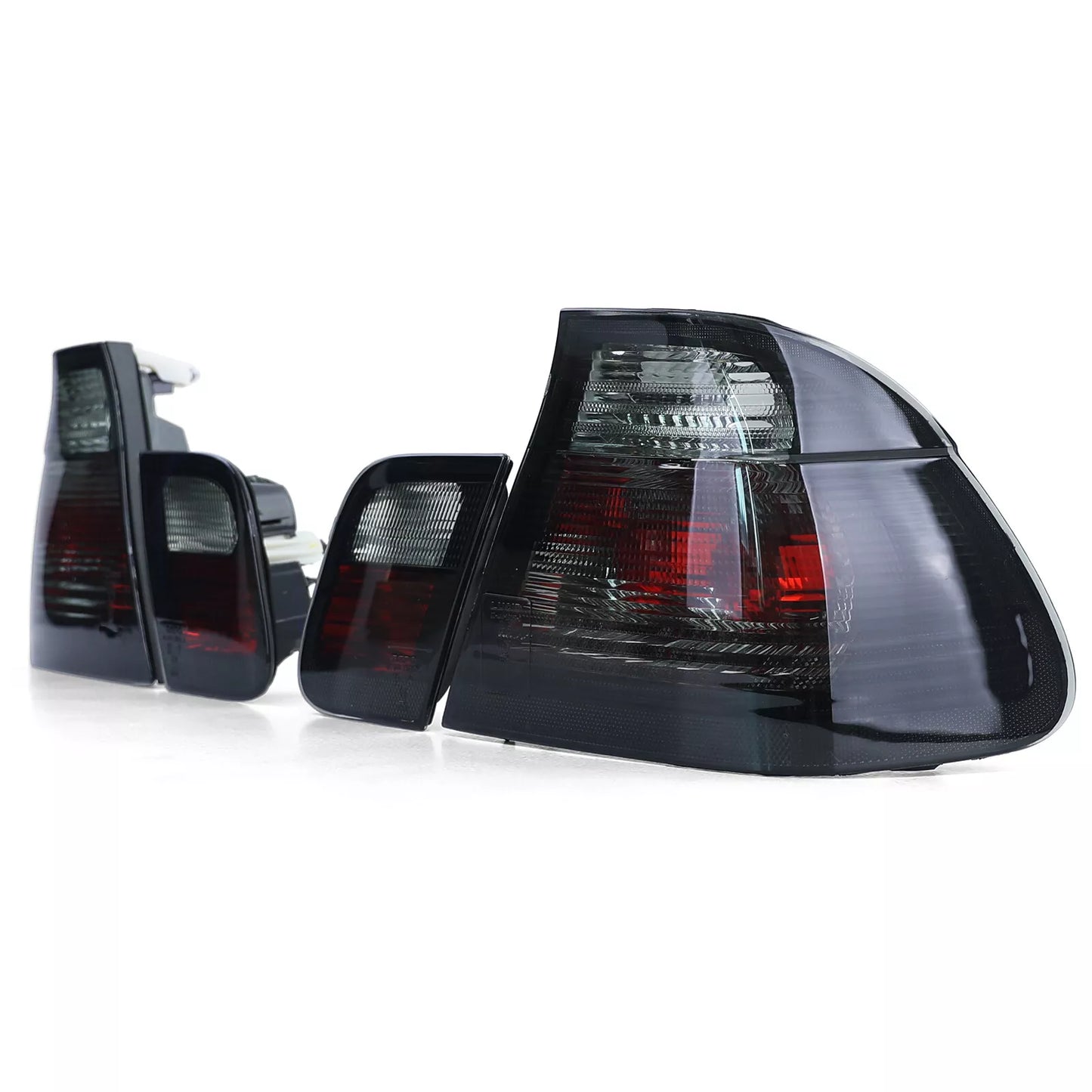 🔥 Fanali posteriori con vetro trasparente fumé nero adatti per BMWE46 98-01🔥