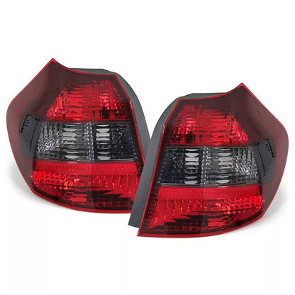 🔥Fanali posteriori rosso fumo nero destra sinistra per serie 1 BMW E81 E87 04-07🔥