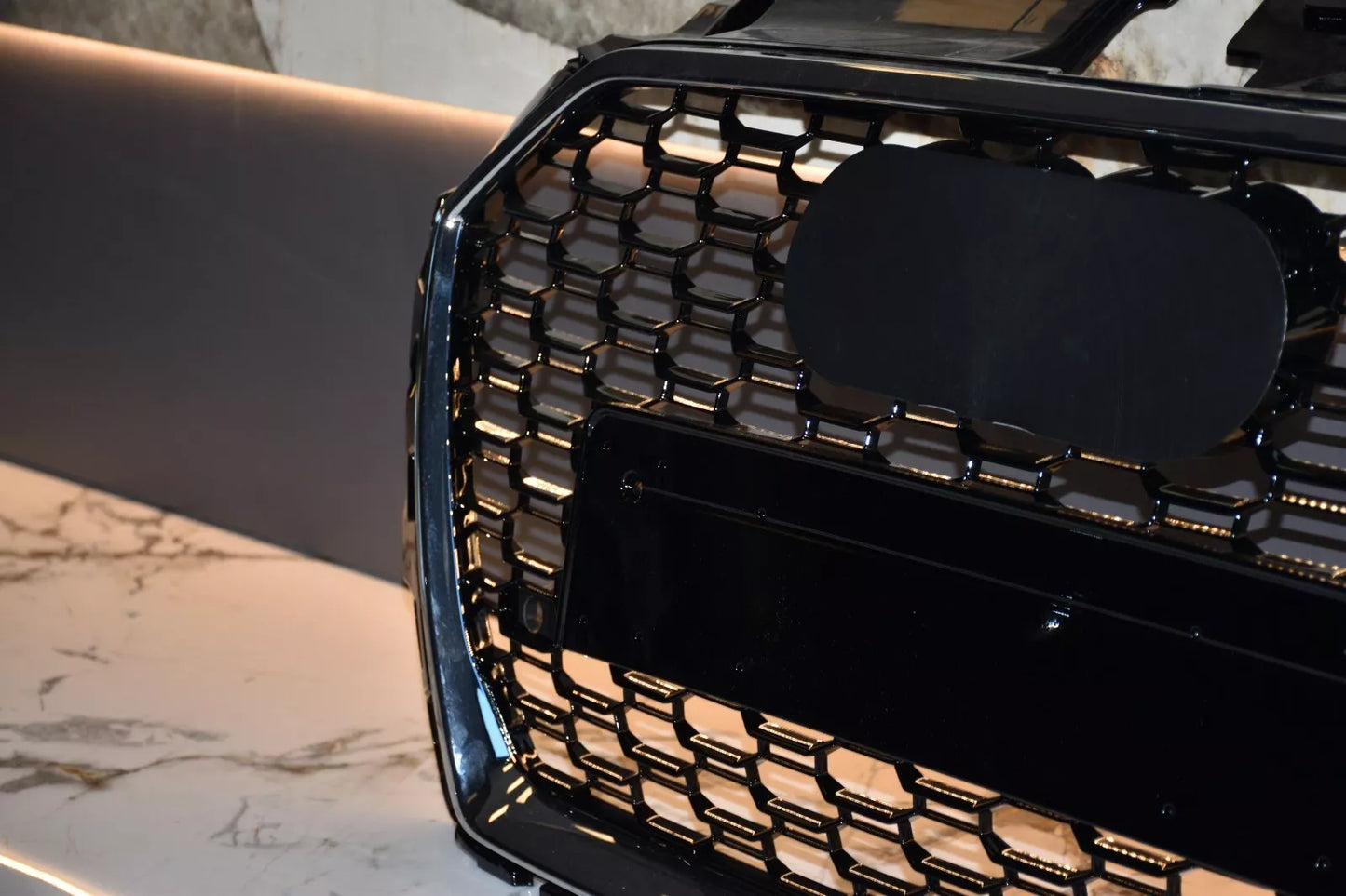 1713⭐GRIGLIA ADATTA PER AUDI A3 8V 17-20 LOOK RS3 BORDO CROMATO DESIGN SPORTIVO⭐