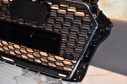 1713⭐GRIGLIA ADATTA PER AUDI A3 8V 17-20 LOOK RS3 BORDO CROMATO DESIGN SPORTIVO⭐