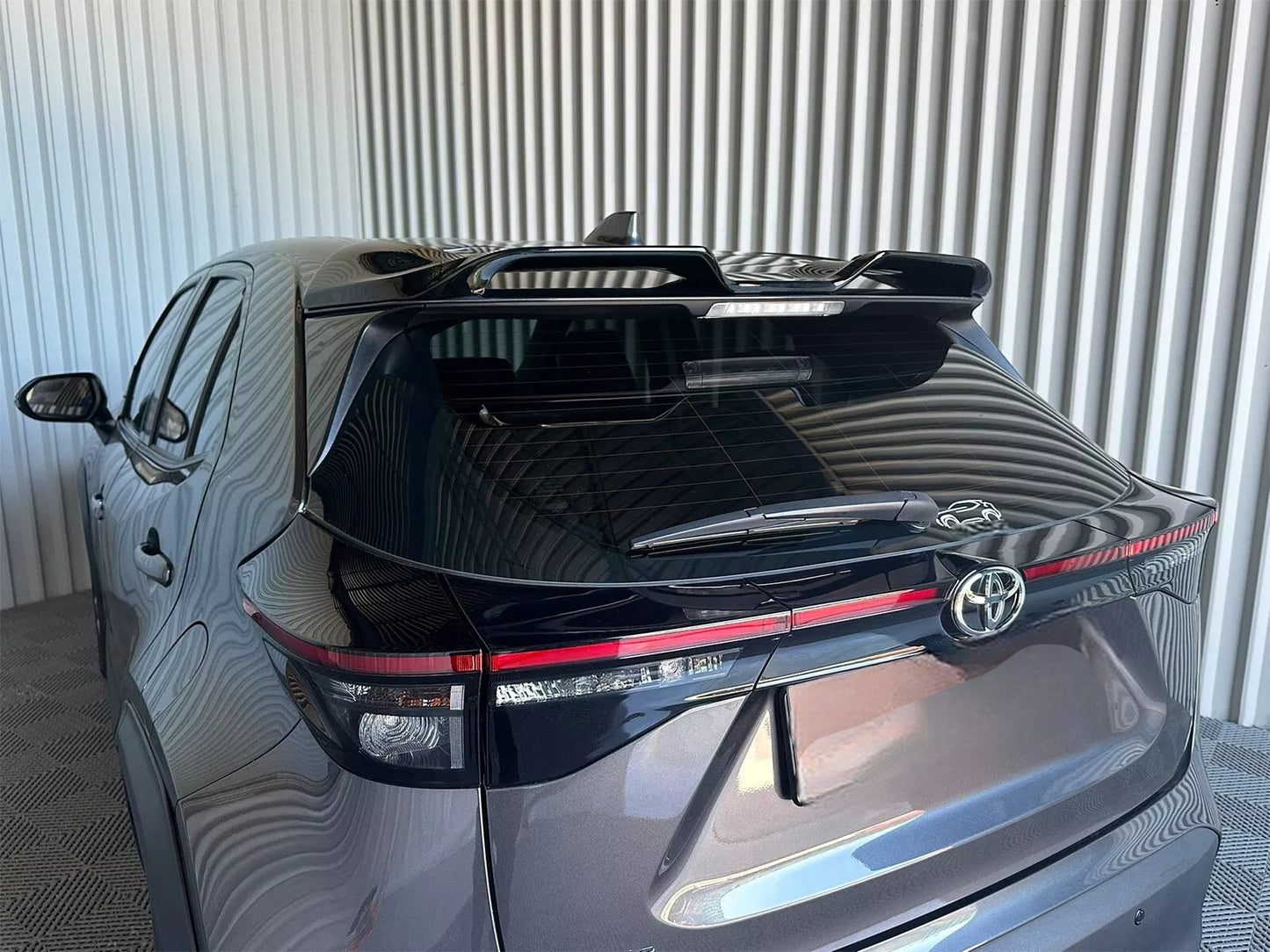 ⭐SPOILER TETTO ADATTO PER TOYOTA YARIS CROSS (2020-) PU UNPAINTED⭐