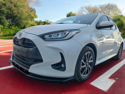 🔥SPLITTER ANTERIORE V.2 ADATTO PER TOYOTA YARIS MK4 (2020-) NERO LUCIDO ABS🔥