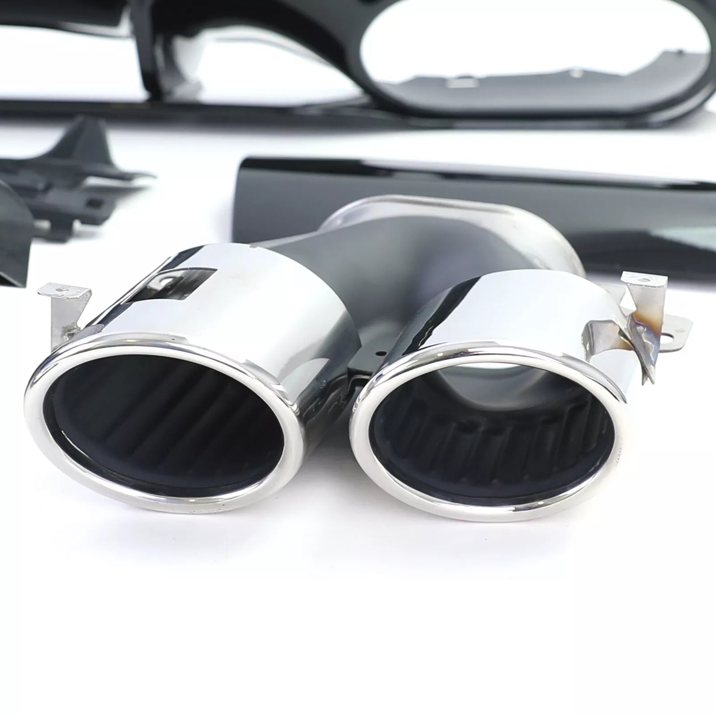 ⭐Glossy Black Sports Diffuser with Exhaust Tips for Mercedes CLA C118⭐